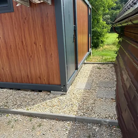 Mobilny Domcek - Dvojlozkova Izba Kapszulahotel *