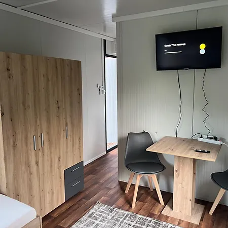 Mobilny Domcek - Dvojlozkova Izba Capsulehotel